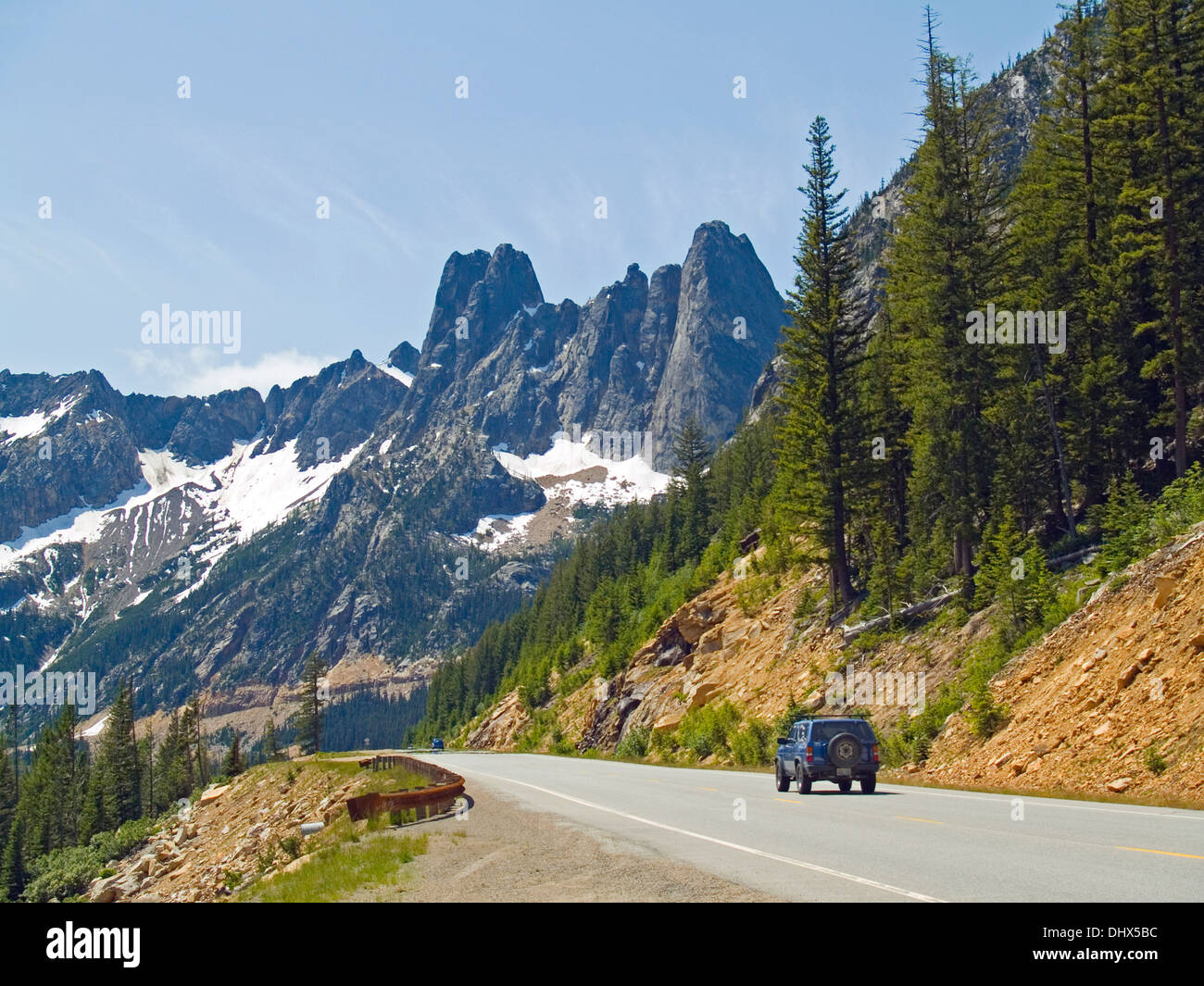 Cascade Nordautobahn nähert sich Washington Pass und die Liberty Bell, Washington State Stockfoto