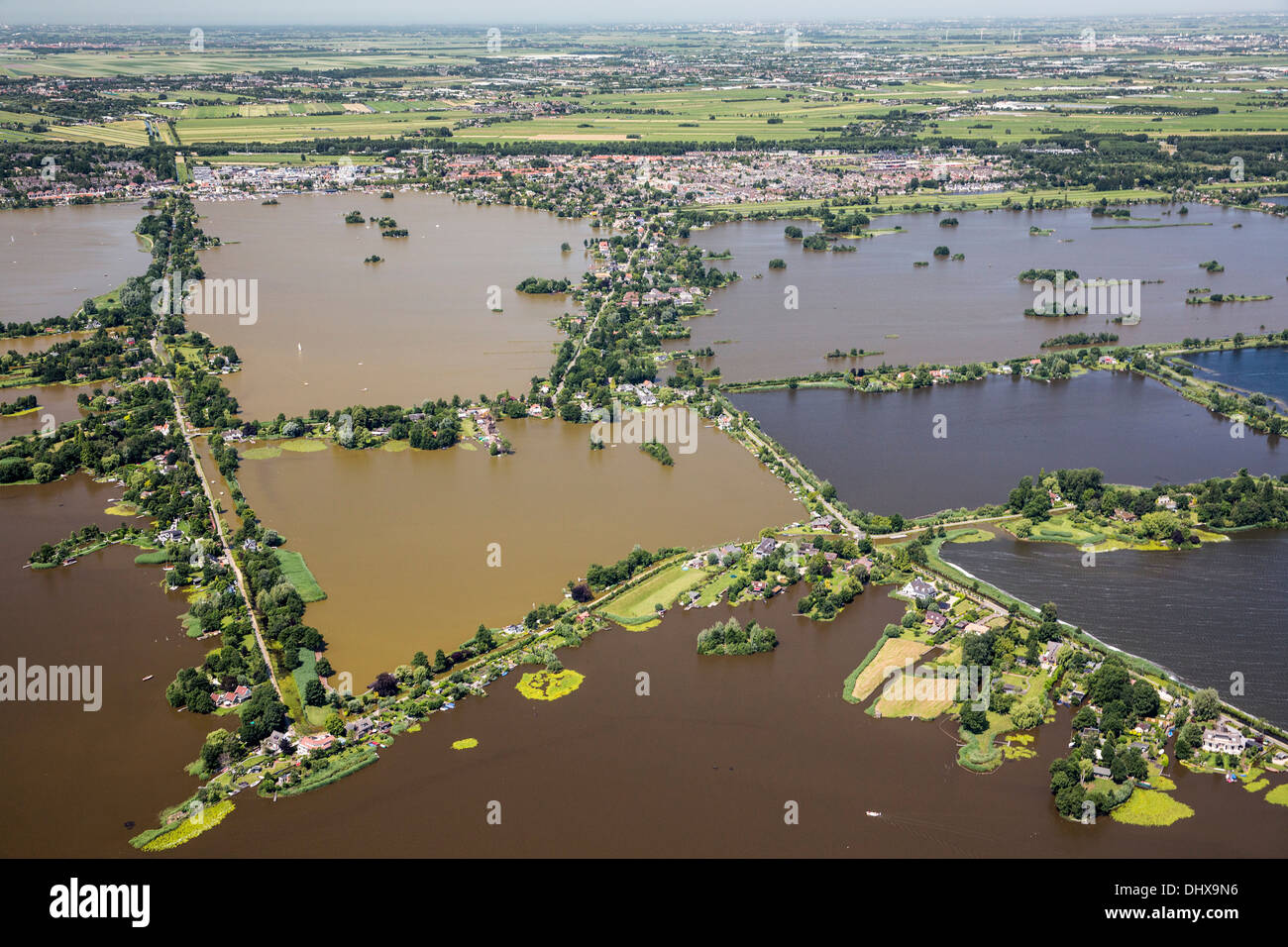 Niederlande, Gouda, Seen genannt Reeuwijkse Plassen. Luftbild Stockfoto