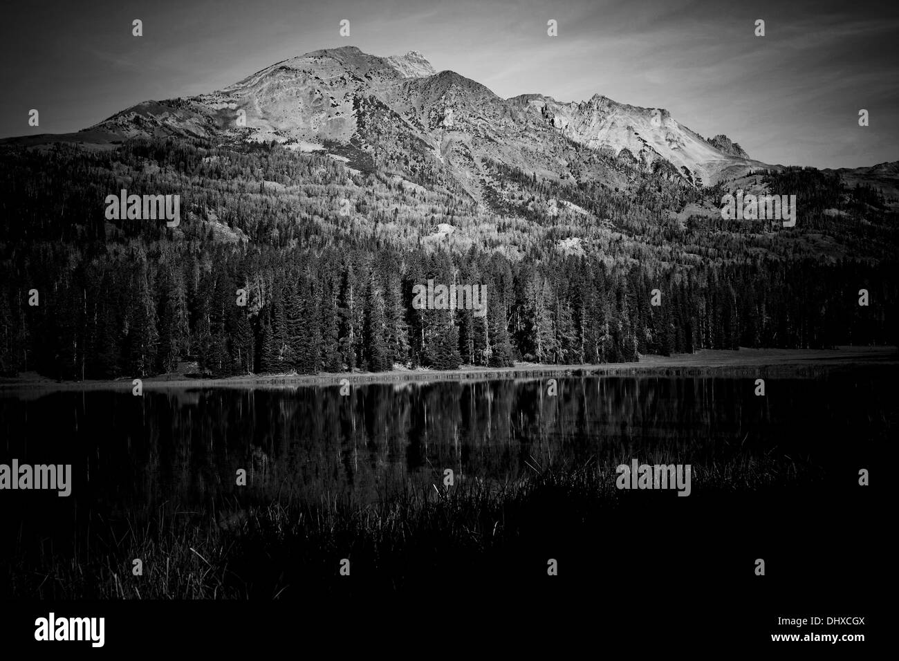 Berg und See, Yellowstone-Nationalpark, Wyoming, USA Stockfoto