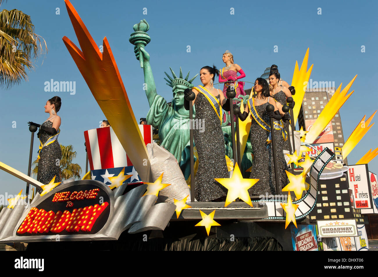 Karneval zu schweben, Broadway Allegorie, Isla Cristina, Provinz Huelva, Region von Andalusien, Spanien, Europa Stockfoto