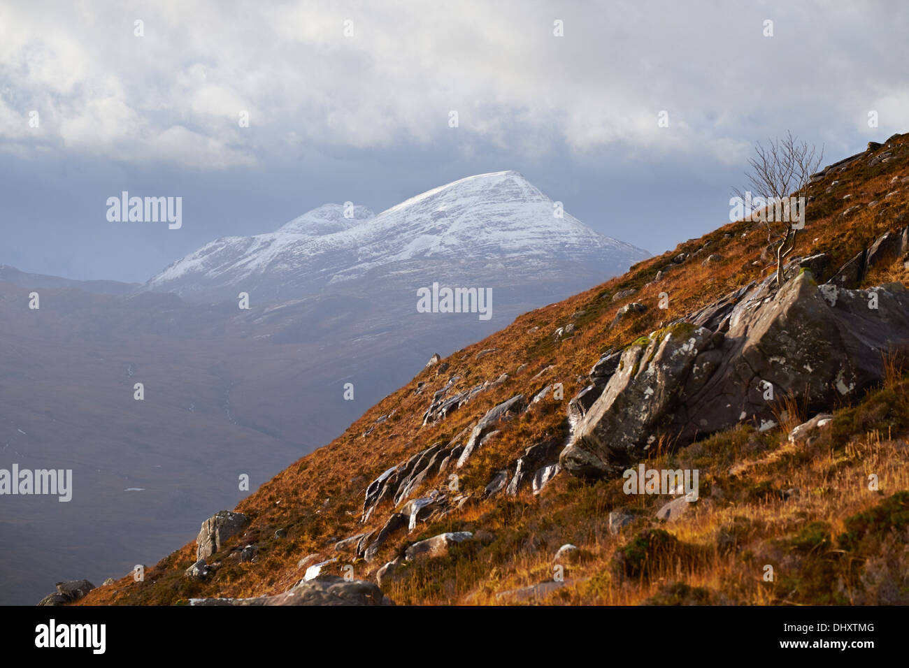 Der Gipfel des Maol Chean Dearg im Winter, schottische Higfhlands Königreich. Stockfoto