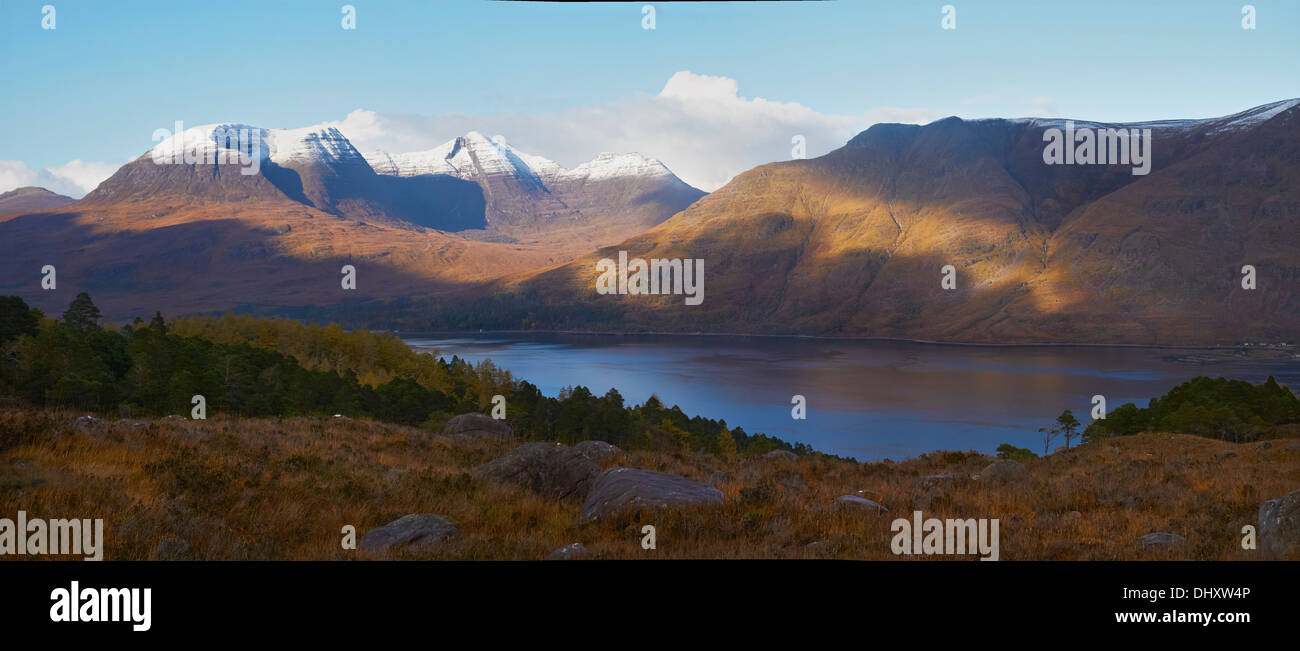 Beinn Alligin oben Torridon in den schottischen Highlands. Stockfoto