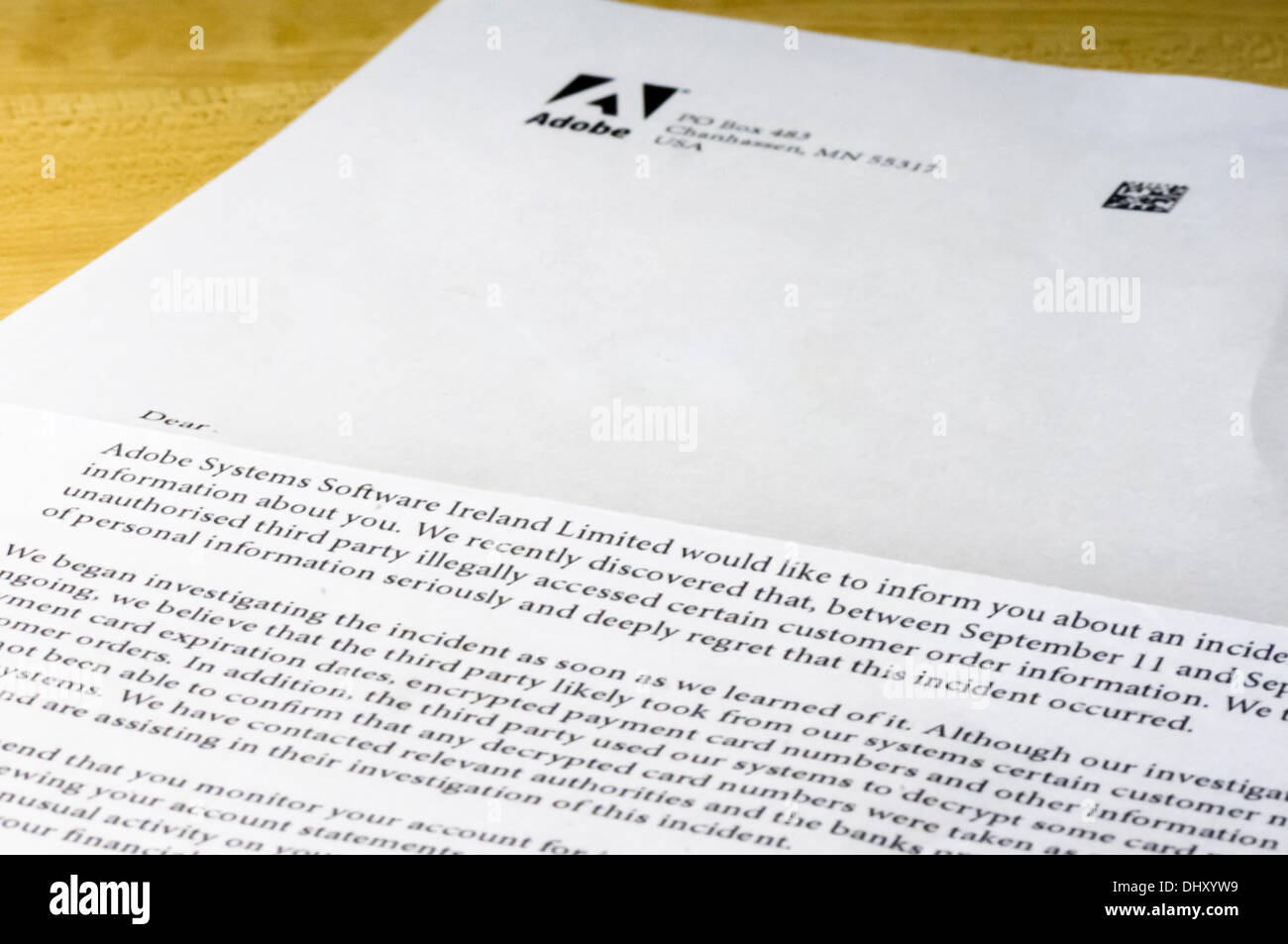 Weltweit, schreibt 16. November 2013 - Adobe für Millionen von Kunden, die nach dem Diebstahl ihrer Kundendatenbank während ein Hack in 2012. Erste Schätzungen beziffern die Zahl auf 2,5 Millionen, aber es wird geglaubt, um näher bei 38 Millionen Konten sein, mit einigen Experten glauben mehr als 150 Millionen könnte kompromittiert wurden. Bildnachweis: Stephen Barnes/Alamy Live-Nachrichten Stockfoto