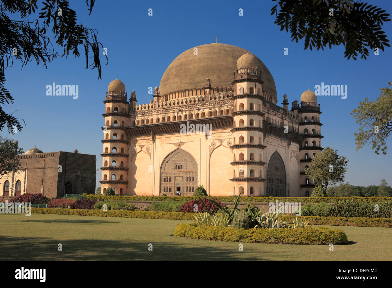 Gol Gumbaz, Mausoleum von Mohammed Adil Shah (1657), Bijapur, Karnataka, Indien Stockfoto