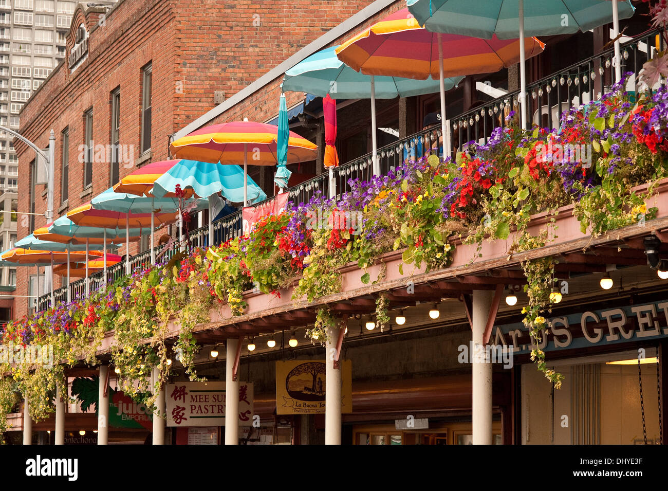 Pike Place Market mit Händlern und restaurants Stockfoto