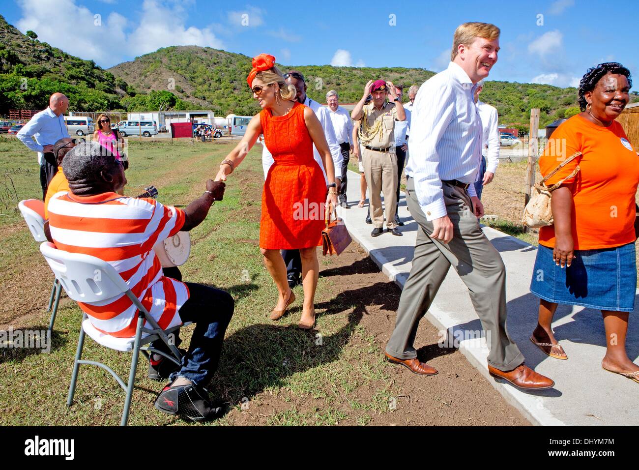Niederländische König Willem-Alexander und Queen Maxima besuchen St. Eustatius, Niederländische Antillen, 15. November 2013. König Willem-Alexander und Queen Maxima besuchen die Karibik Teil des Königreichs vom 12. bis 21. November. Foto: Patrick van Katwijk - NO WIRE SERVICE Stockfoto