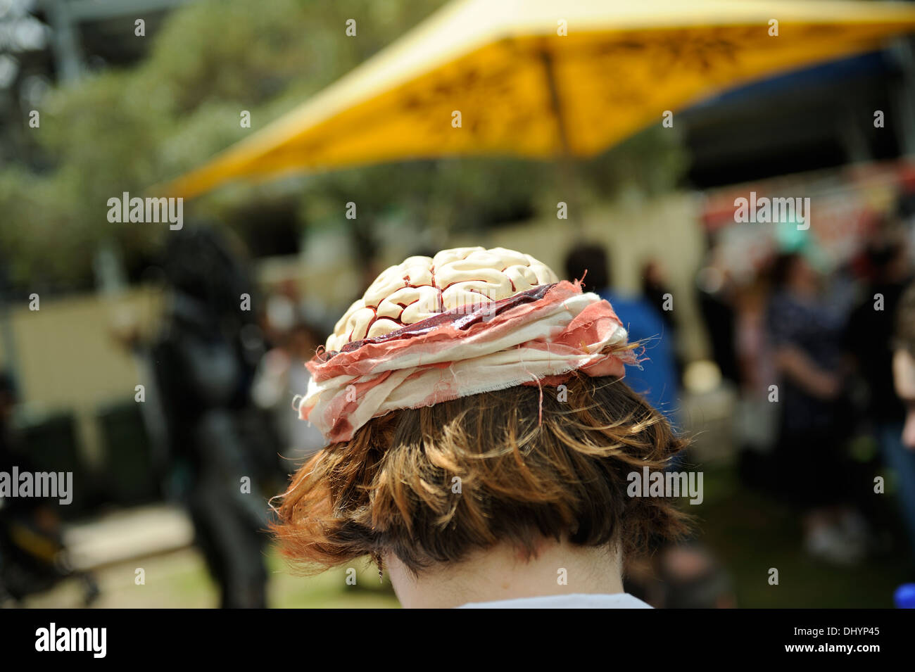 Zombie mit exponierten Gehirne in der erste Zombie Walk, Perth, Western Australia Stockfoto