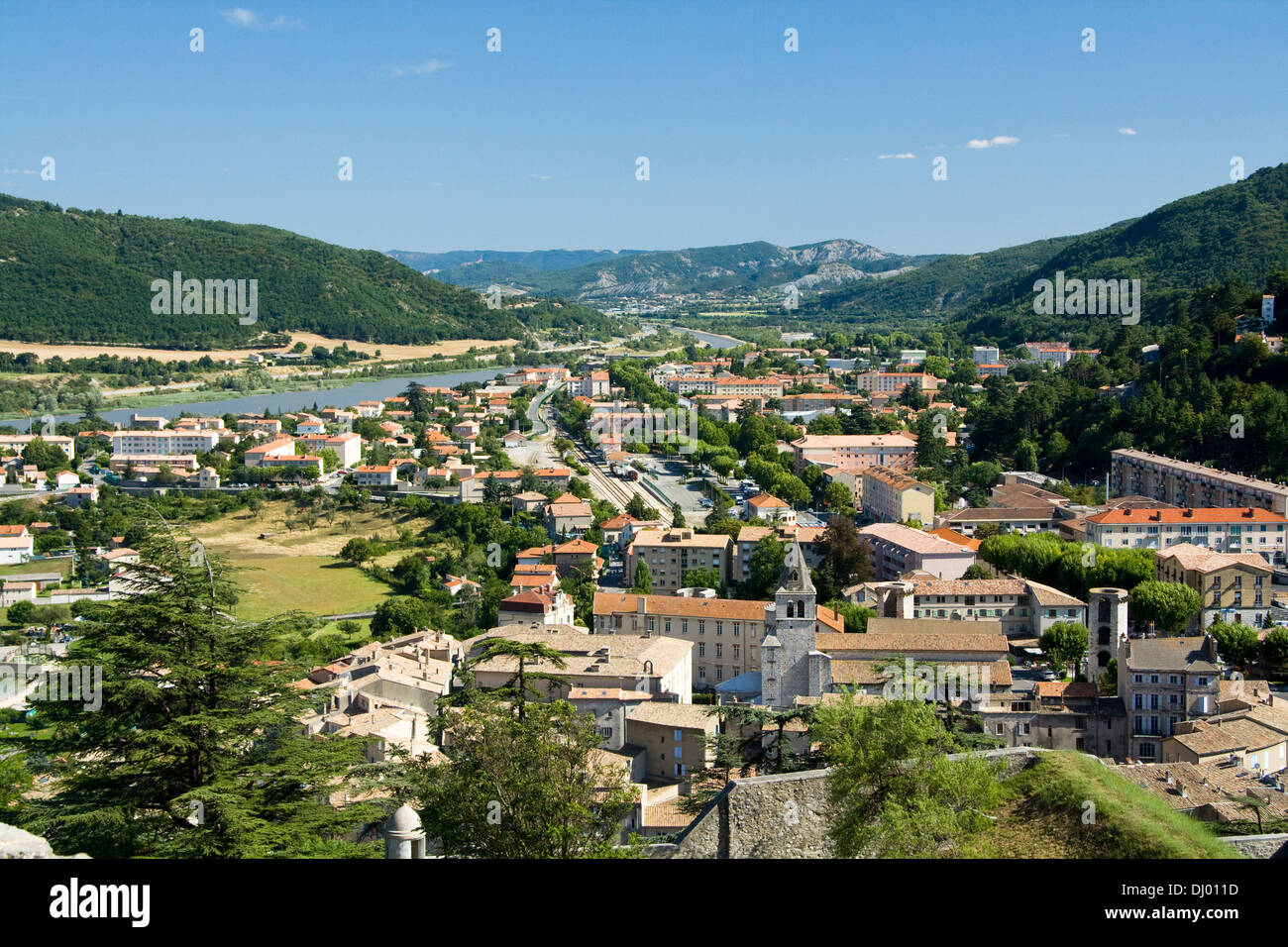 Sisteron und der Fluss Durance aus der Zitadelle, Sisteron, Provence, Frankreich Stockfoto