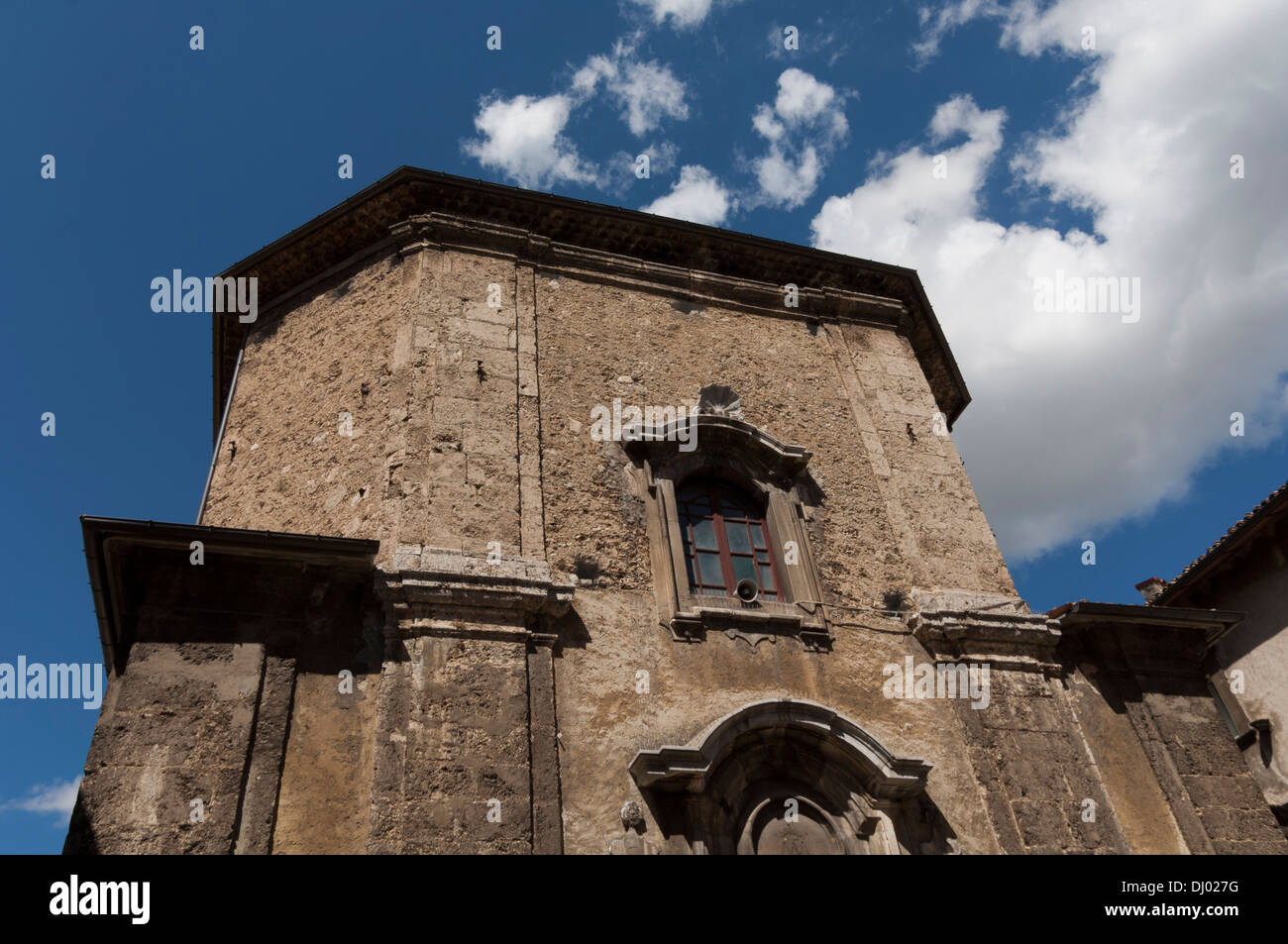 Malerische Aussicht auf Santa Maria Delle Grazie Kirche, Scanno. Abruzzen, Italien. Stockfoto