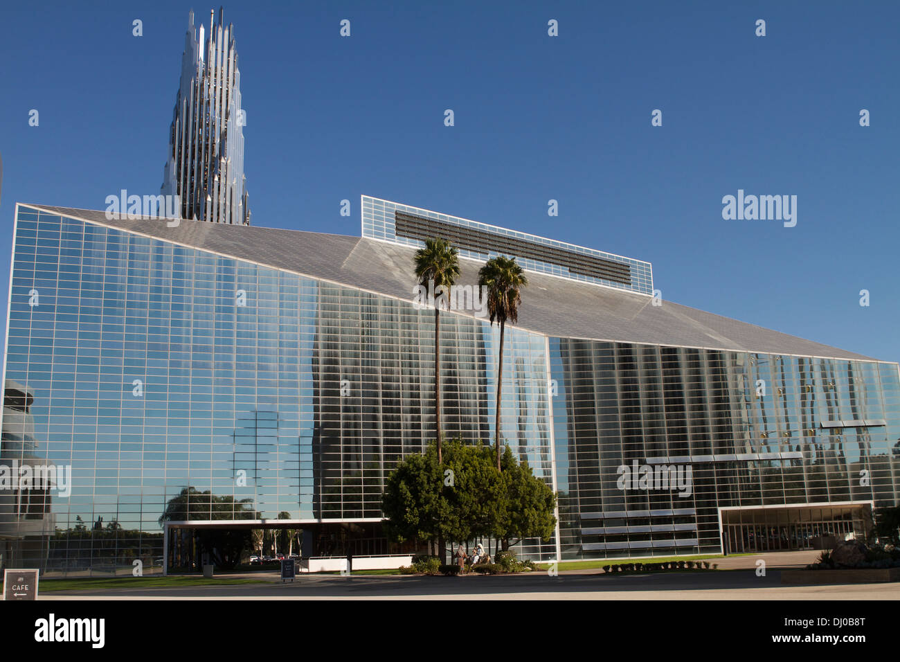 Christus-Kathedrale, formal bekannt als der Crystal Cathedral in Garden Grove Kalifornien USA, entworfen von dem Architekten Philip Johnson Stockfoto