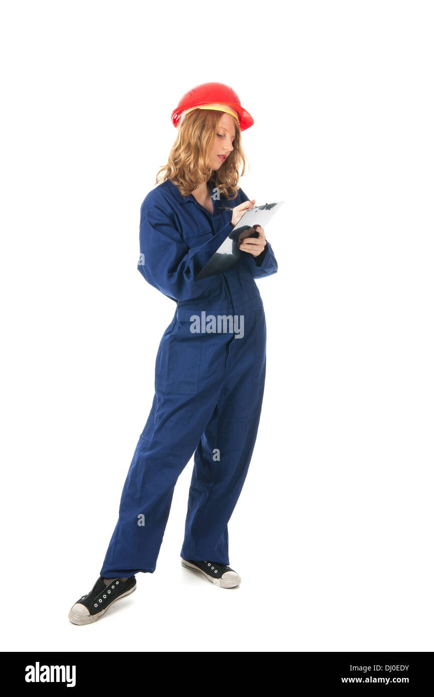 Junge Frau mit blauen overall und Zwischenablage Stockfoto