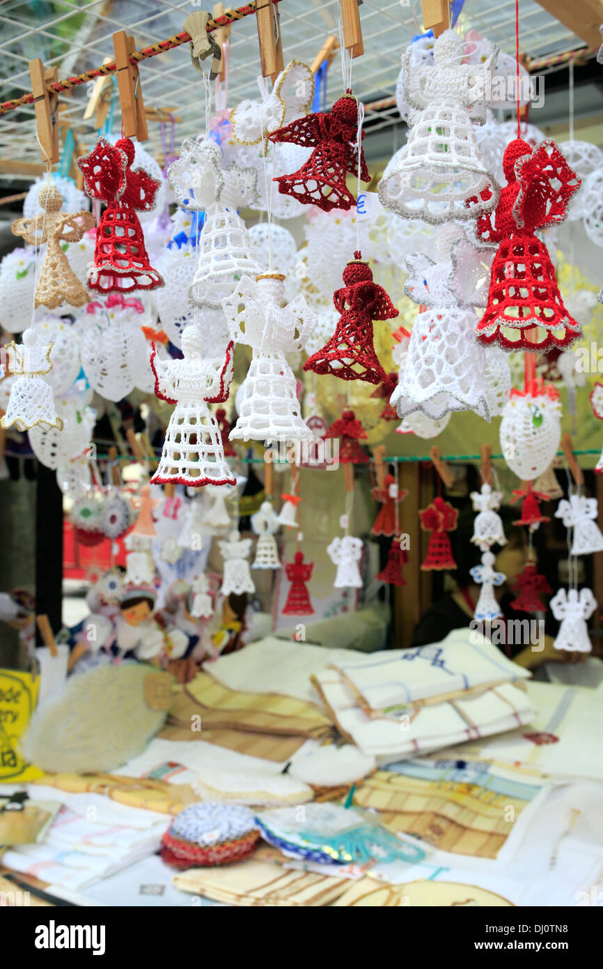 Traditionelle Souvenir Handel, Bratislava, Slowakei Stockfoto