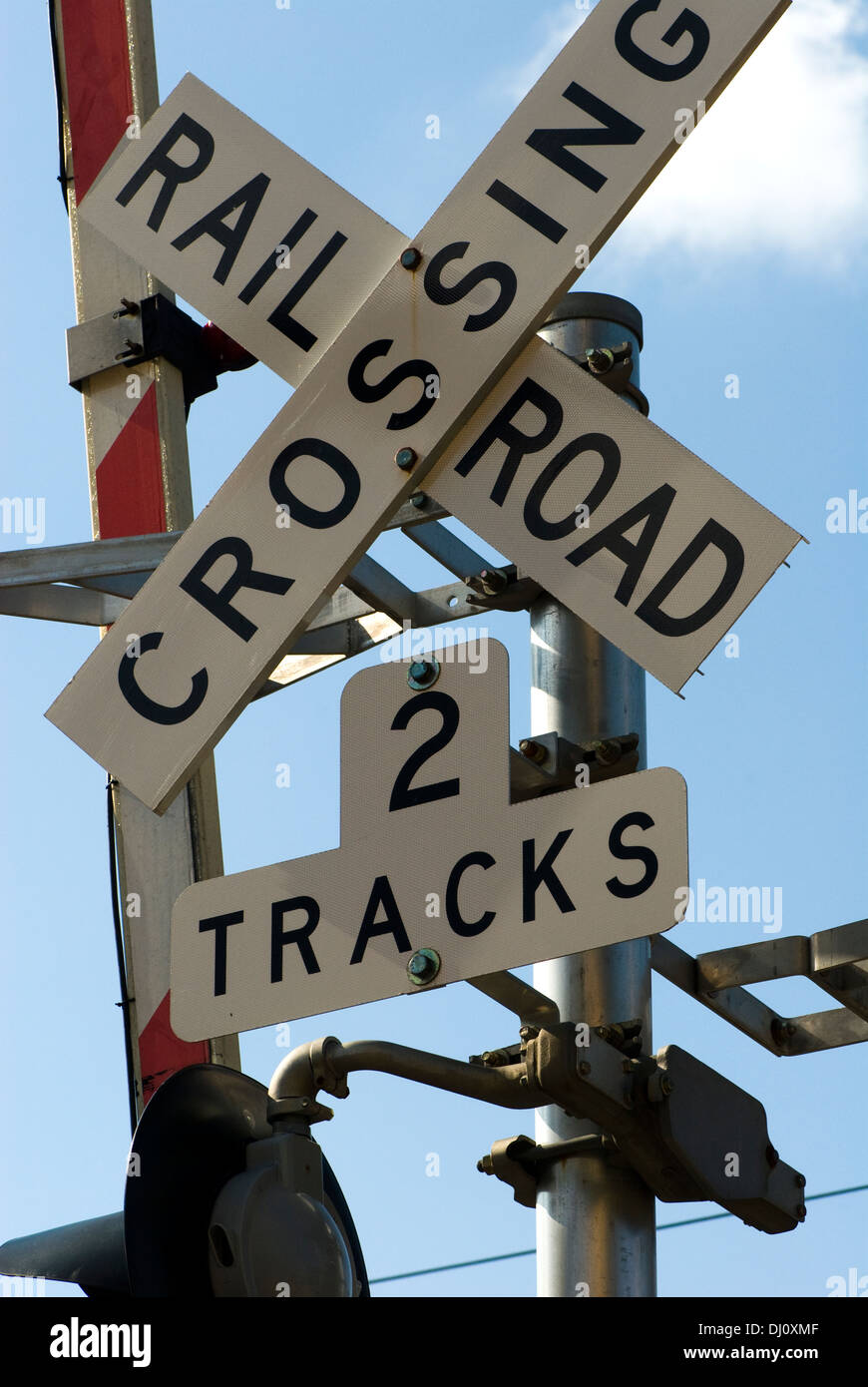 Railroad Crossing Zeichen. Stockfoto