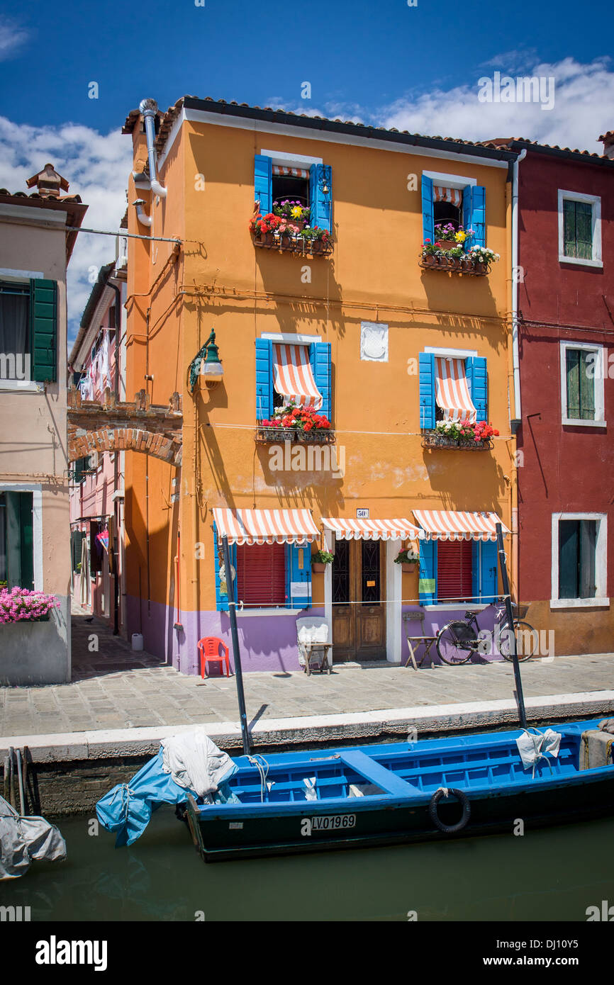 Bunte Gebäude auf der Insel Burano, Venedig, Veneto, Italien Stockfoto