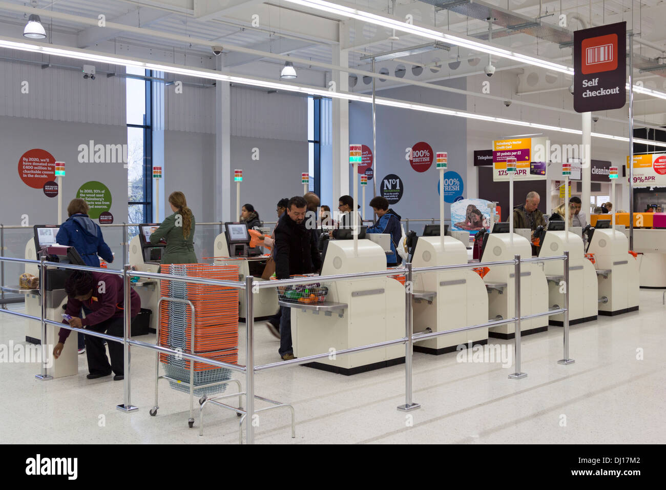 SB-Kassen - Sainsburys Superstore - Tottenham - London Stockfoto