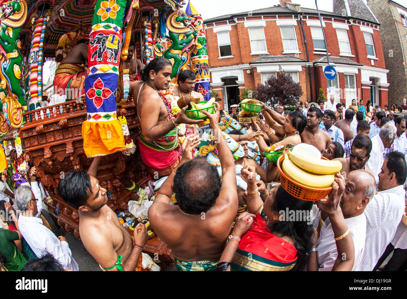 Rath Yatra Festival von Murugan Tempel North London UK Stockfoto