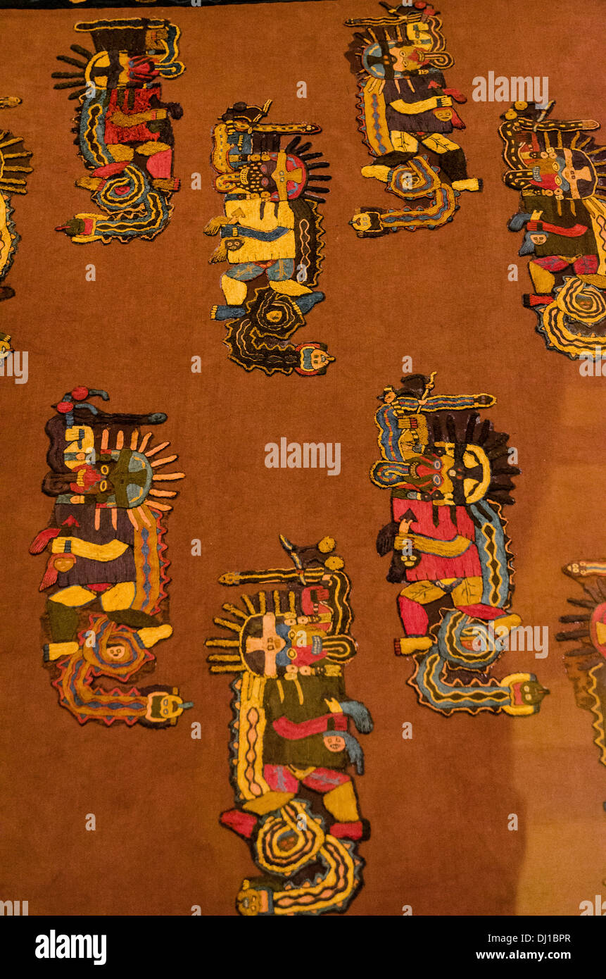 Paracas Textil. Paracas Kultur 800 AC100 BC Stockfotografie Alamy