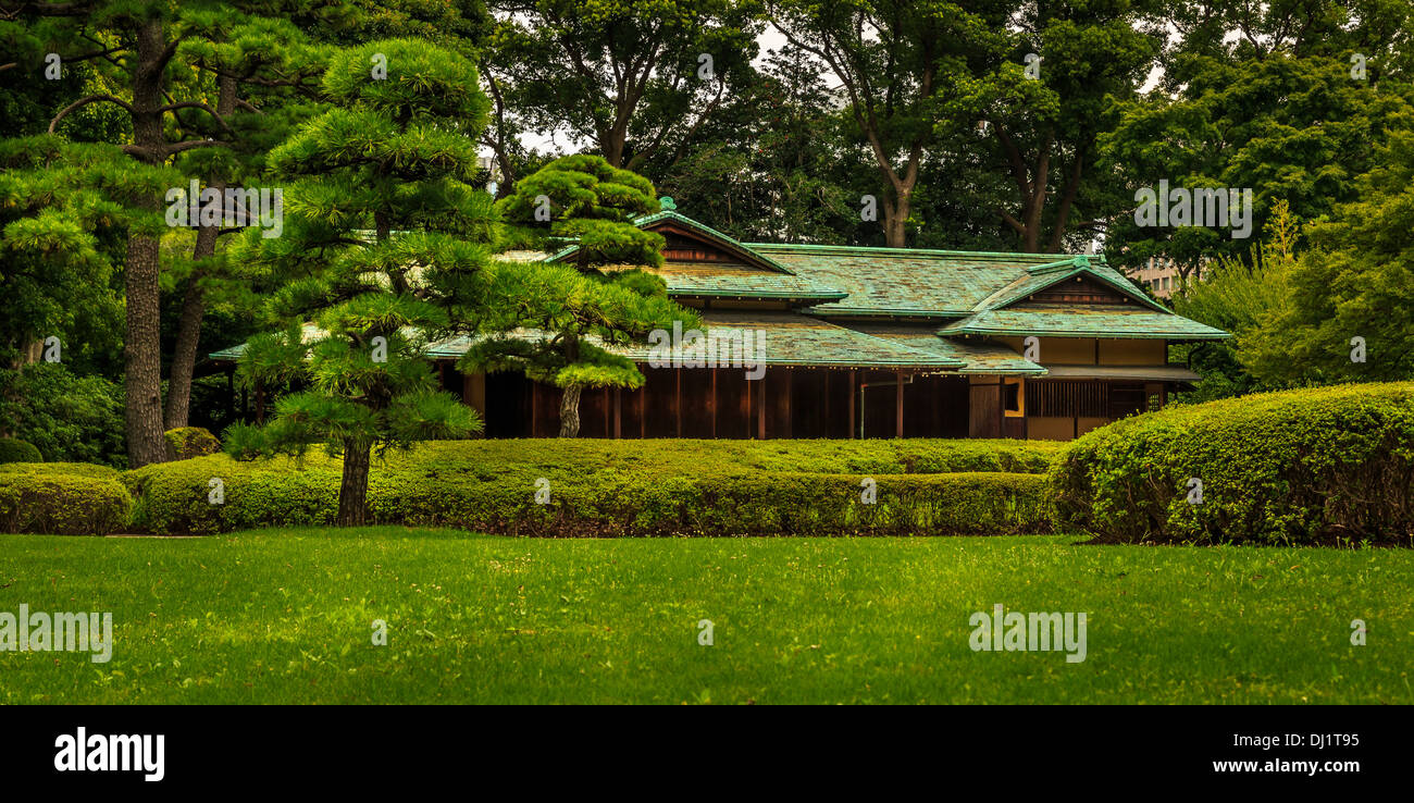 Suwano-Chaya Tea House befindet sich in den Ninomaru Garten im Osten Garten der Kaiserpalast von Tokio, Tokio, Japan Stockfoto