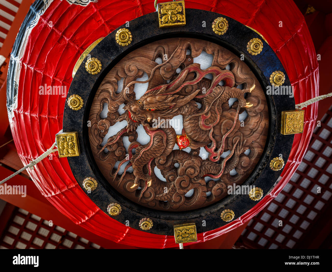 Details aus einem riesigen roten Reis papier Laterne, Sensō-ji Tempel, Asakusa, Tokyo, Japan Stockfoto