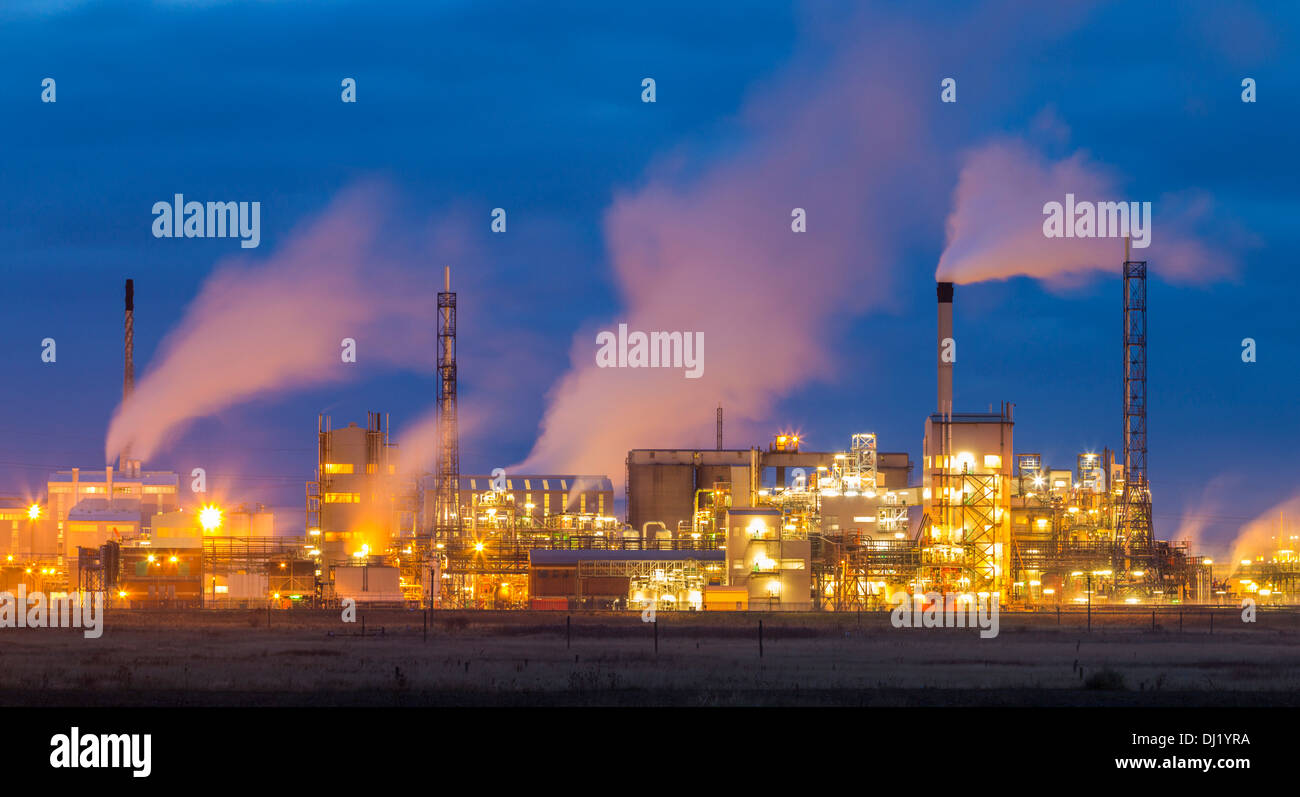 Titandioxid Chemiefabrik in der Nähe von Teesmouth Nature Reserve. Greatham arbeitet T-Stücke Rd. Hartlepool. Großbritannien Stockfoto