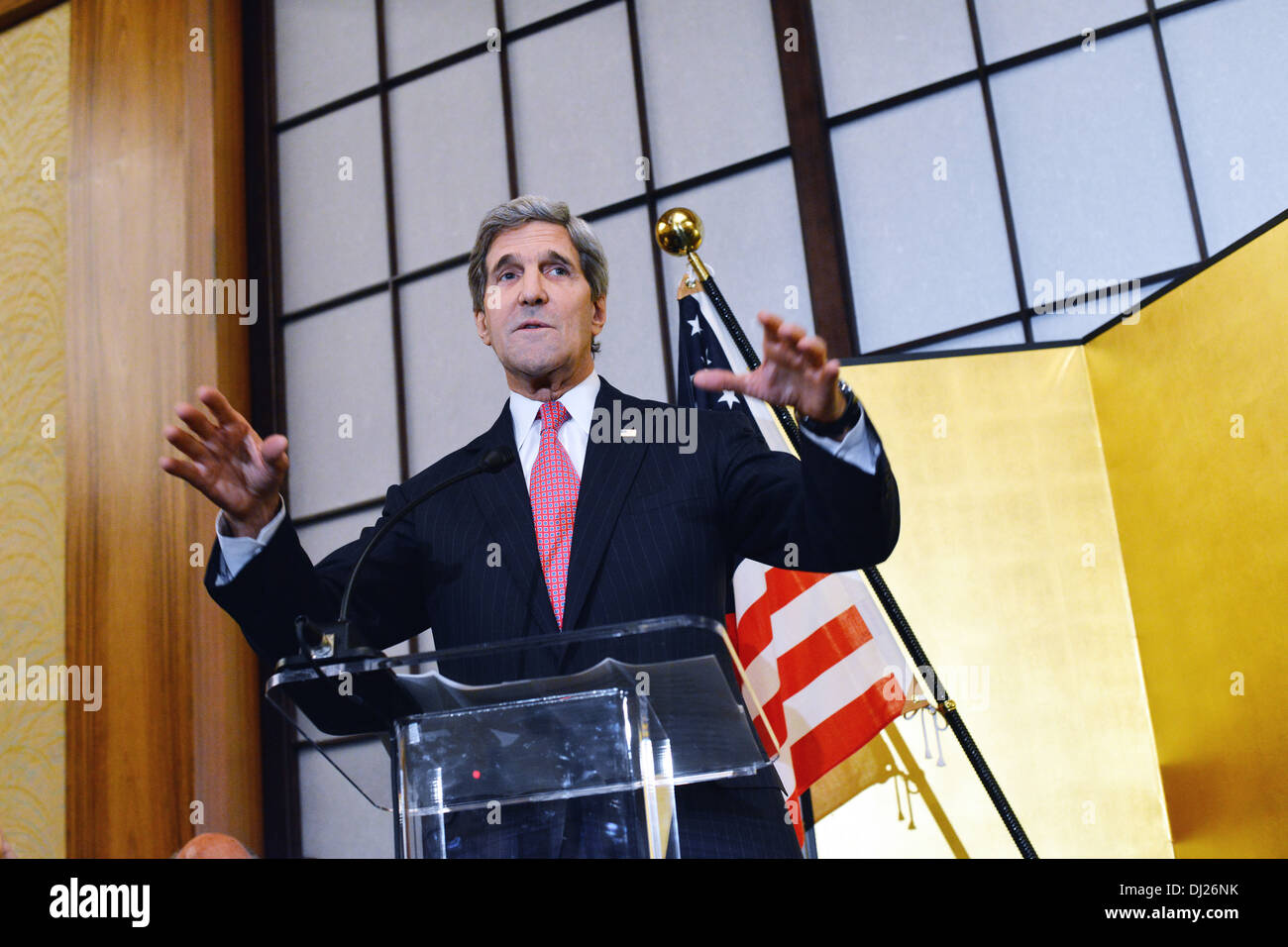 Secretary Kerry liefert Bemerkungen bei einem Empfang zu Ehren von Botschafter Kennedy Stockfoto