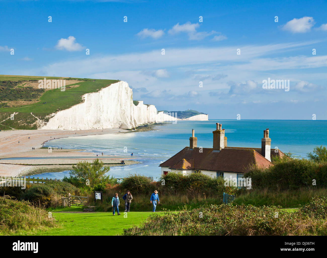 The Seven Sisters Cliffs die Küstenwache Cottages South Downs Way Cuckmere Haven Beach South Downs National Park East Sussex England GB EU Europa Stockfoto