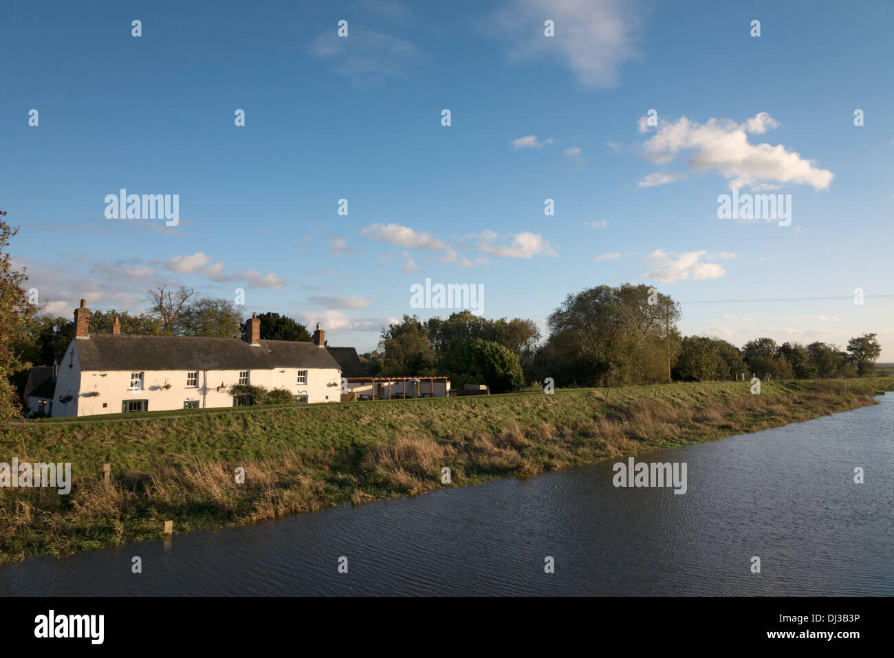 Der Anker im Sutton Gault Fenland Pub und Restaurant befindet sich in der Nähe von Ely Cambridgeshire UK auf der alten Bedord-Stufen Stockfoto