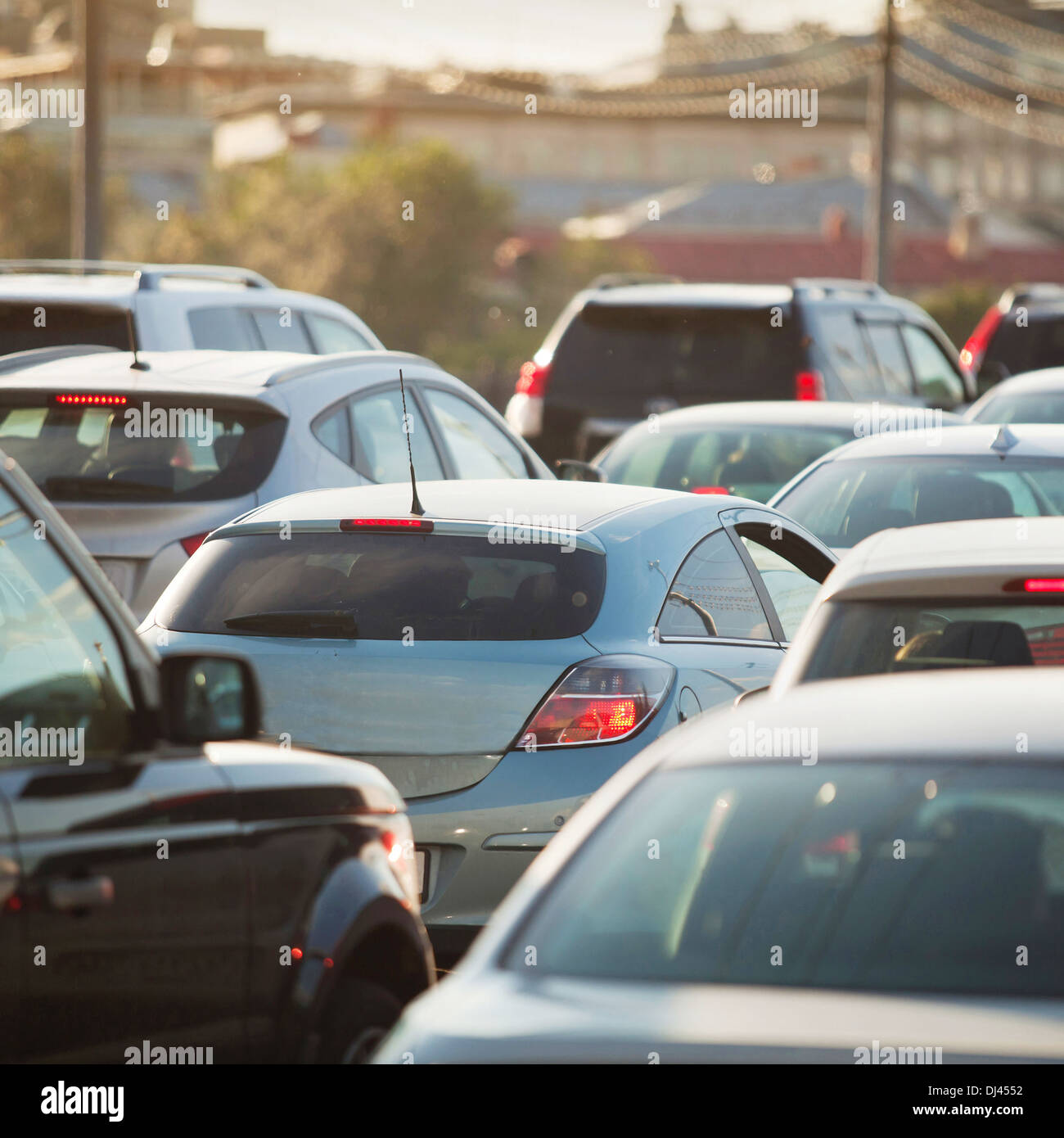 Stau in der Rush Hour, Autos auf der Straße Stockfoto