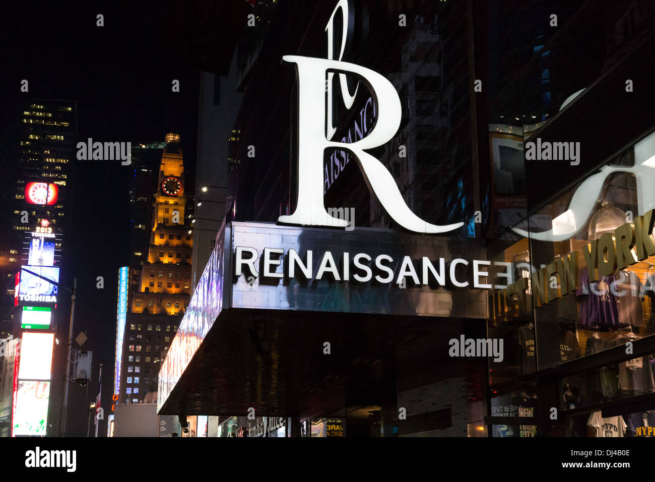 Renaissance Hotel Front Eingang, Times Square bei Nacht, NYC Stockfoto