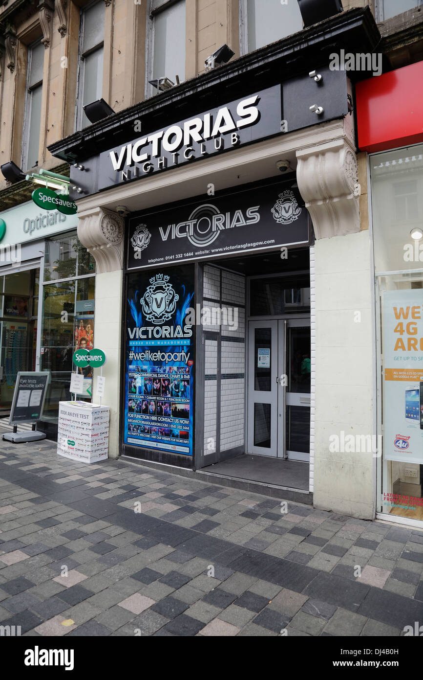 Eintritt zum Victorias Nightclub in Sauchiehall Street, Glasgow, Schottland, Großbritannien. Dieses Gebäude wurde 2018 durch einen Brand zerstört und abgerissen Stockfoto