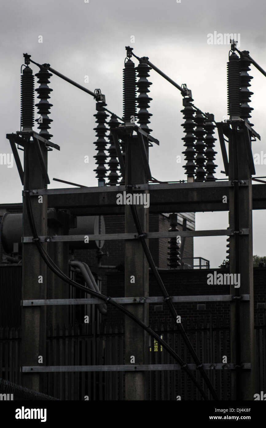 Pylon Umspannwerk Stockfoto