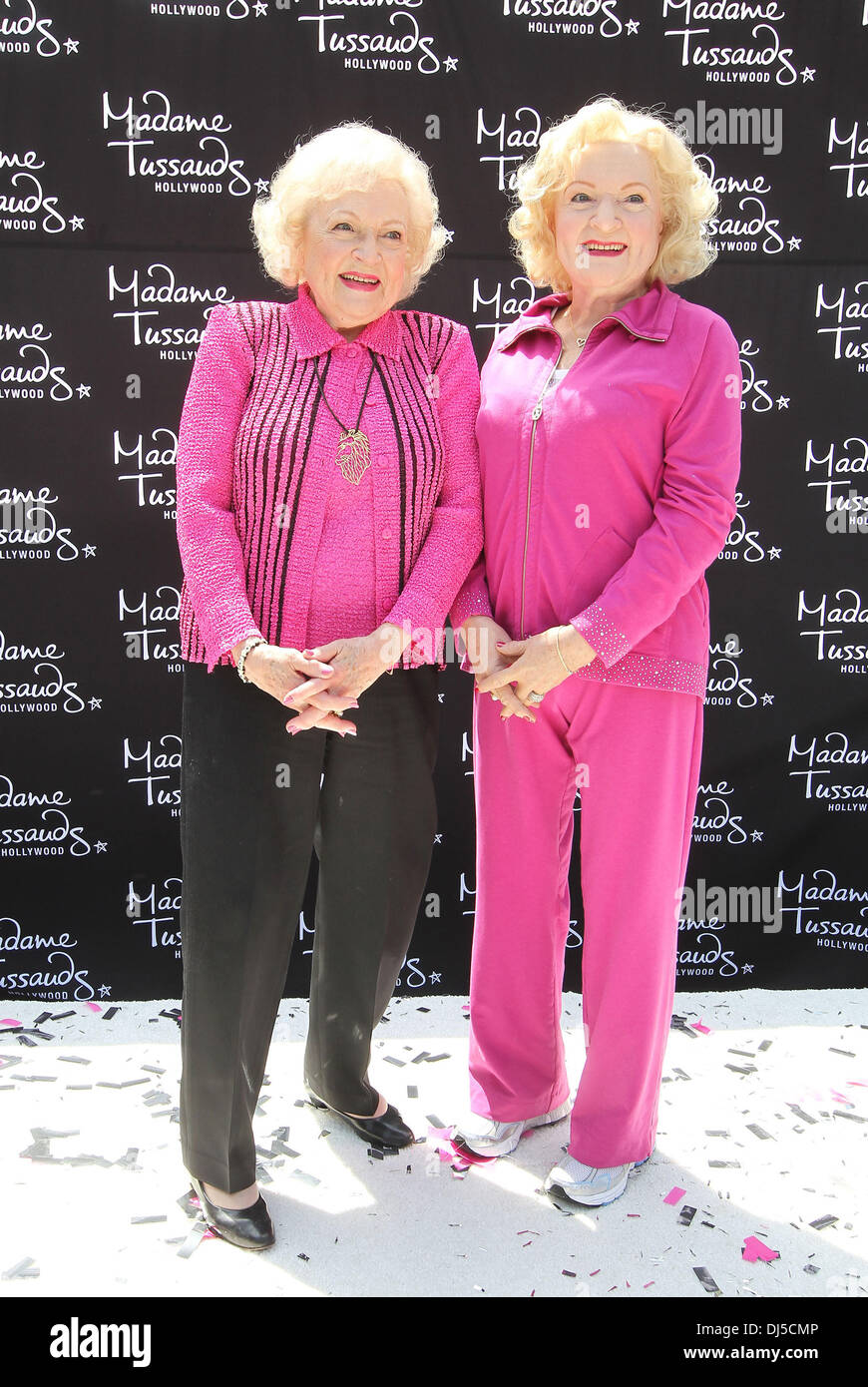 Betty White besucht die Enthüllung ihrer Wachsfigur bei Madame Tussauds Hollywood, Kalifornien - 04.06.12 Stockfoto