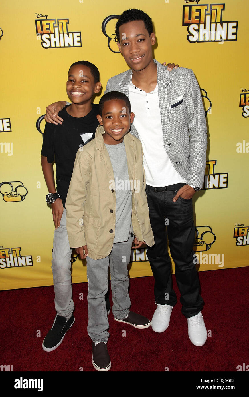 Tyrels Jackson Williams Gast Und Tyler James Williams Disneys Let It Shine Premiere Anlasslich Der Direktoren Guild Von Amerika Los Angeles Kalifornien 05 06 12 Stockfotografie Alamy