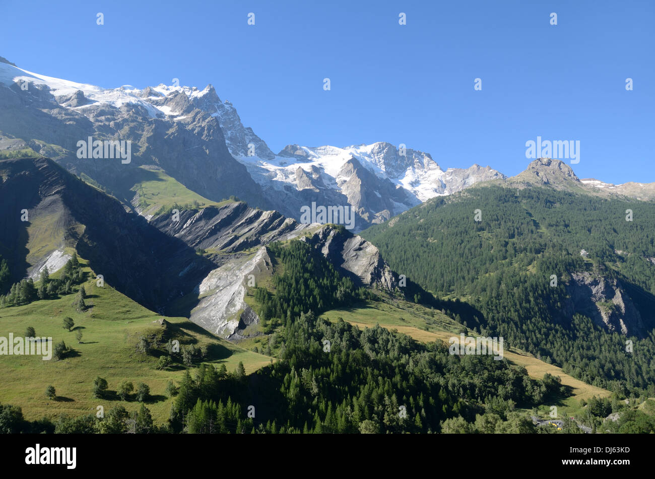 Panorama oder Panoramaaussicht und Landschaft des Massivs de La Meije vom La Grave Ecrins Nationalpark Hautes-Alpen Frankreich Stockfoto