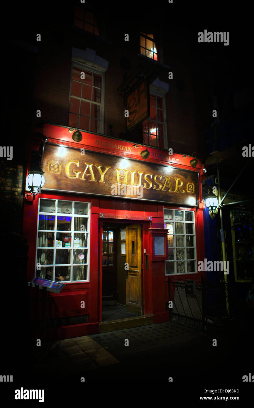 Das Gay Husaren ungarisches Restaurant Exterieur, in Soho Greek Street. Stockfoto