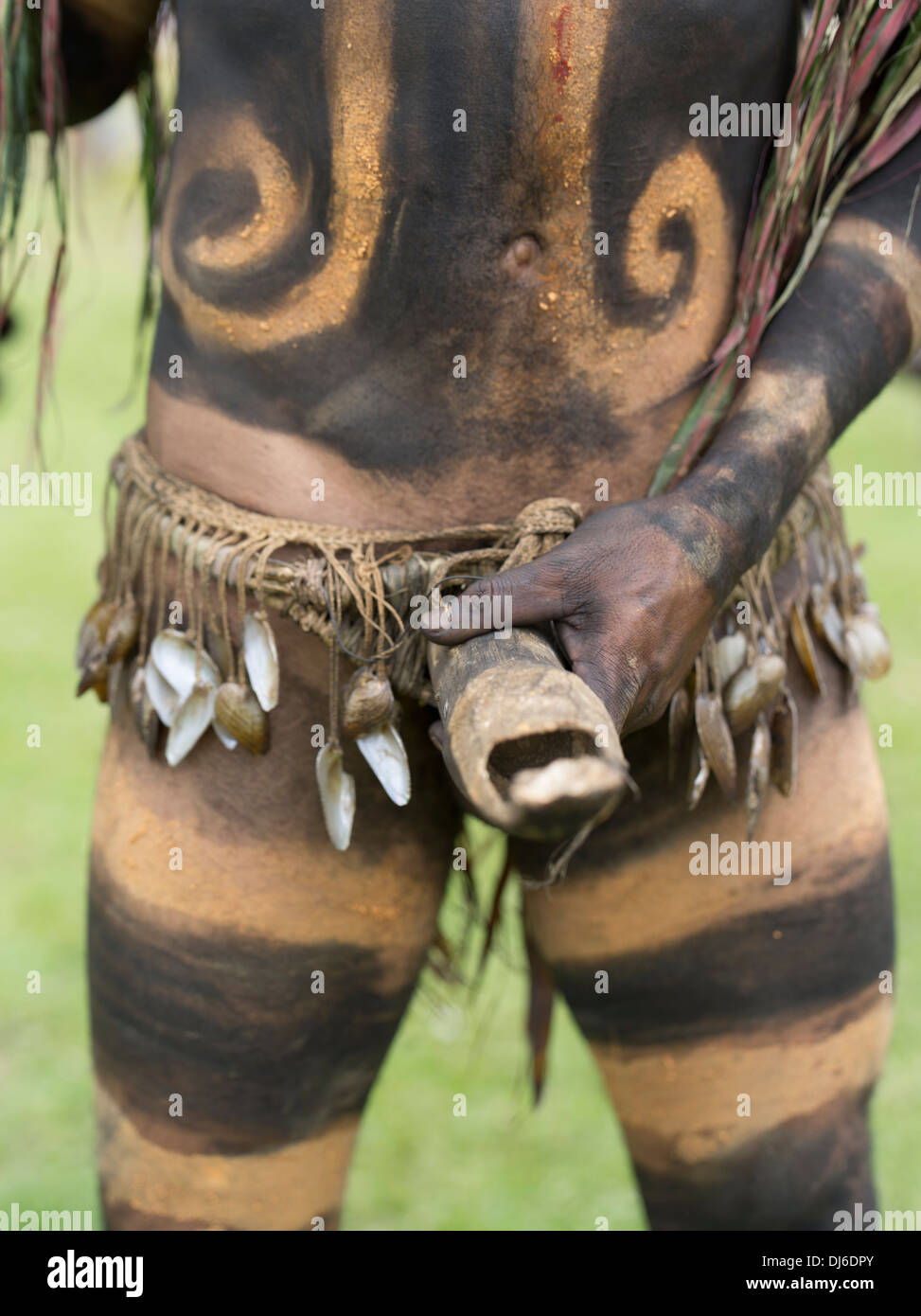 Tribal Mann Tragen Koteka Penishülle Goroka Show Singsing Festival
