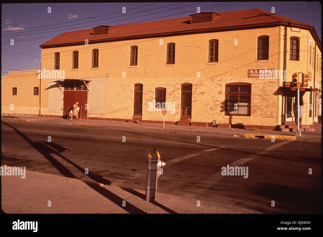 ADOBE-STRUKTUR IM ZWEITEN BEZIRK, SPANISCH SPRECHENDE ABSCHNITT 317 Stockfoto