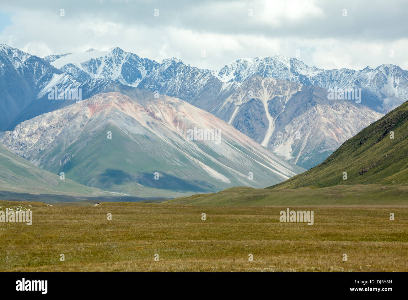 Landschaft der hohen Tien Shan Berge, Kirgisien Stockfoto