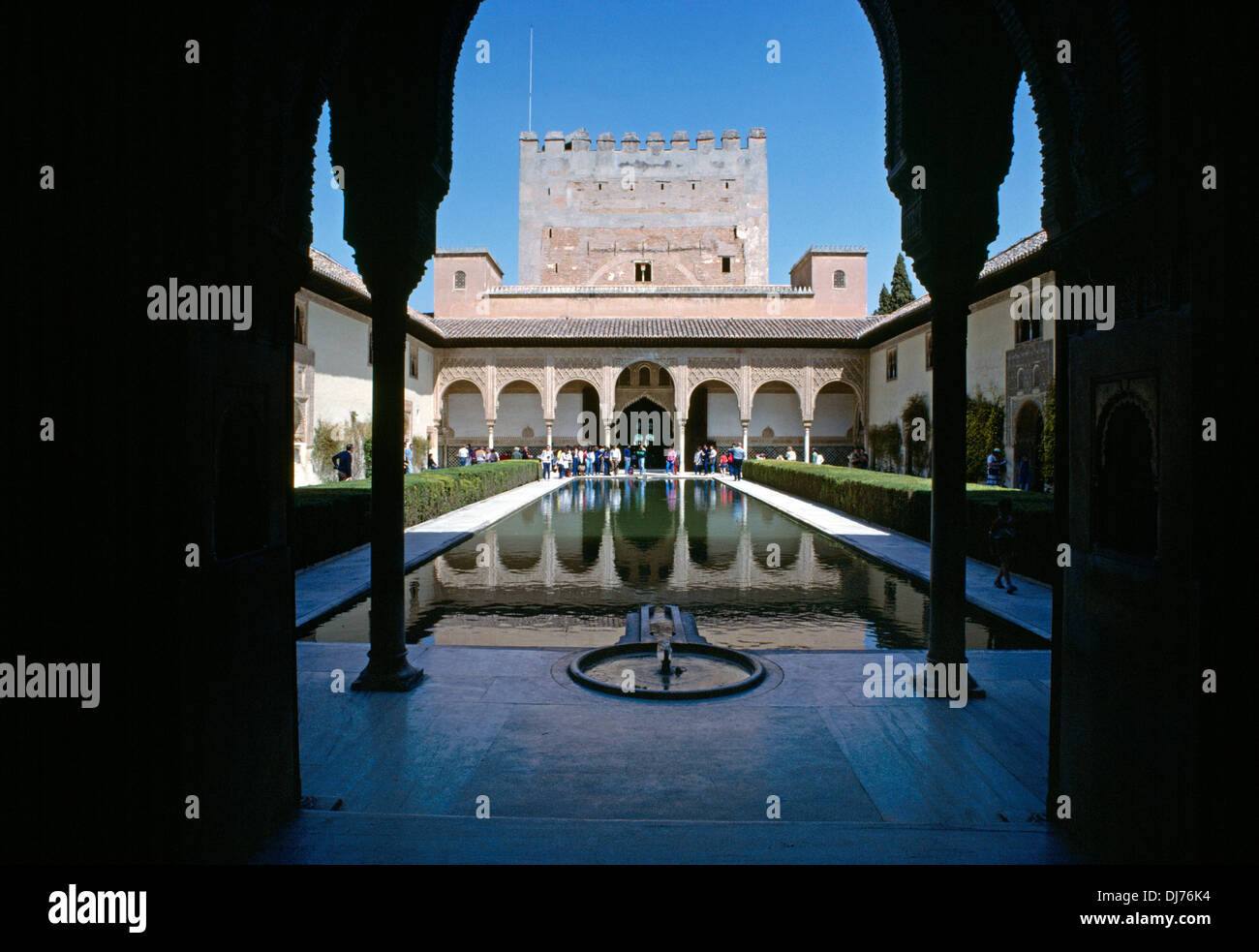 Granada Spanien Alhambra das Gericht den Myrten Innenhof mit Pool Stockfoto