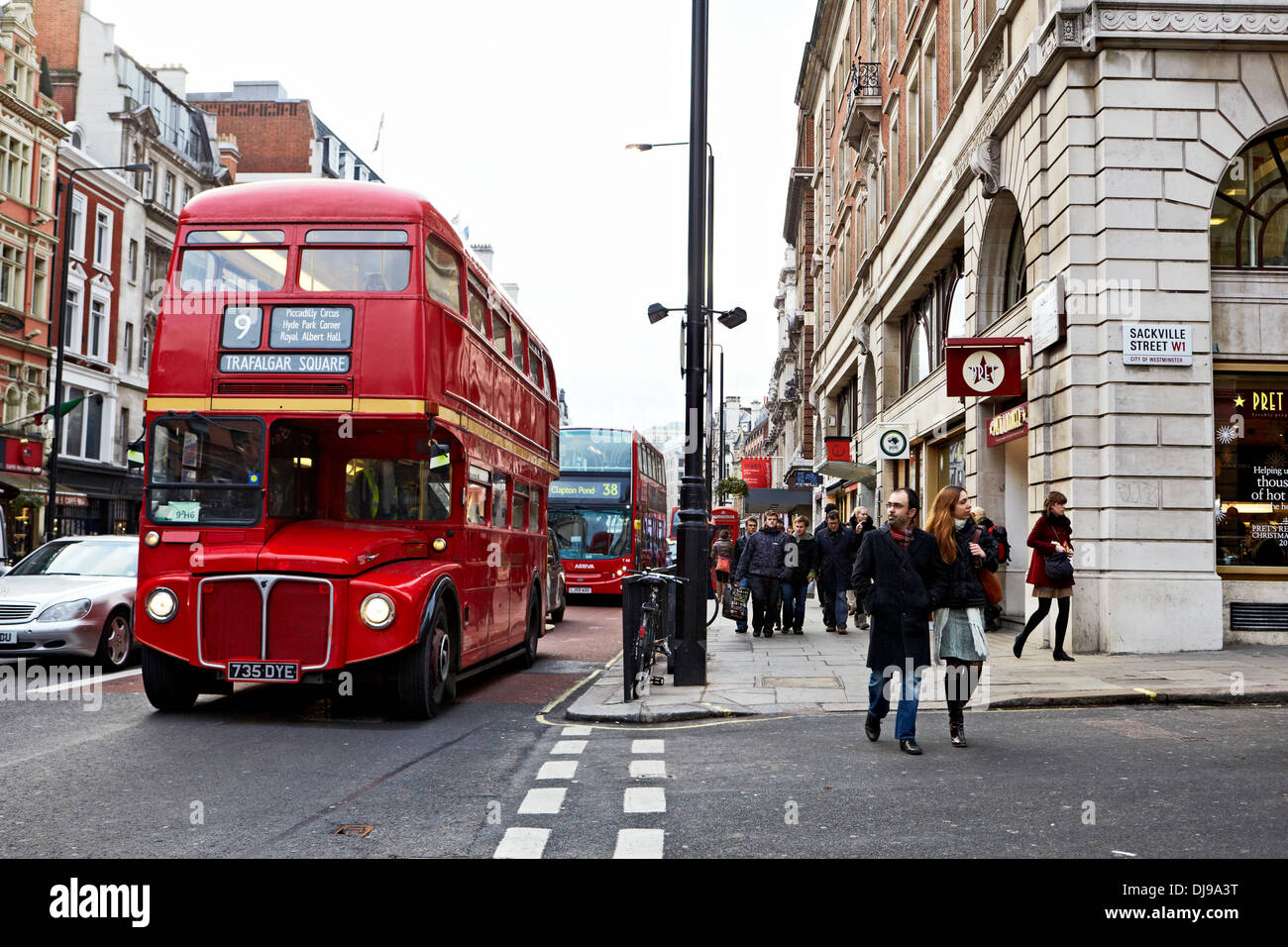 Picadilly Street, London, England, UK, Weihnachten, Einkaufen, Winter Stockfoto