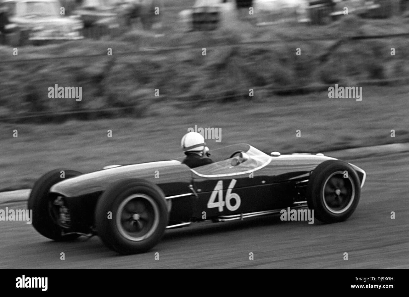 John Brown racing in einem Lotus 18 FJ in der John Davy Trophy, Brands Hatch, England, Boxing Day 1960. Stockfoto
