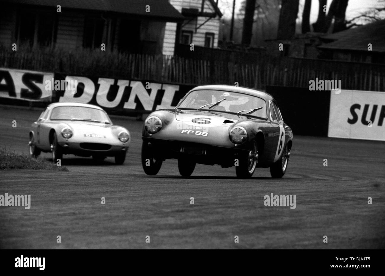 Lotus Elite Rennen in Oulton Park, England 2. April 1960. Stockfoto