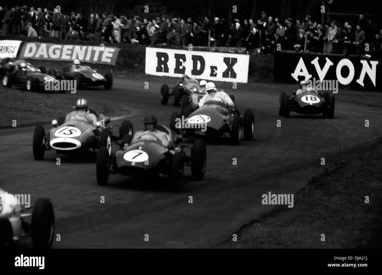 Formel 2-Rennwagen so dass alte Halle Ecke in der ich Oulton Park Trophy. 2. April 1960 England. Stockfoto