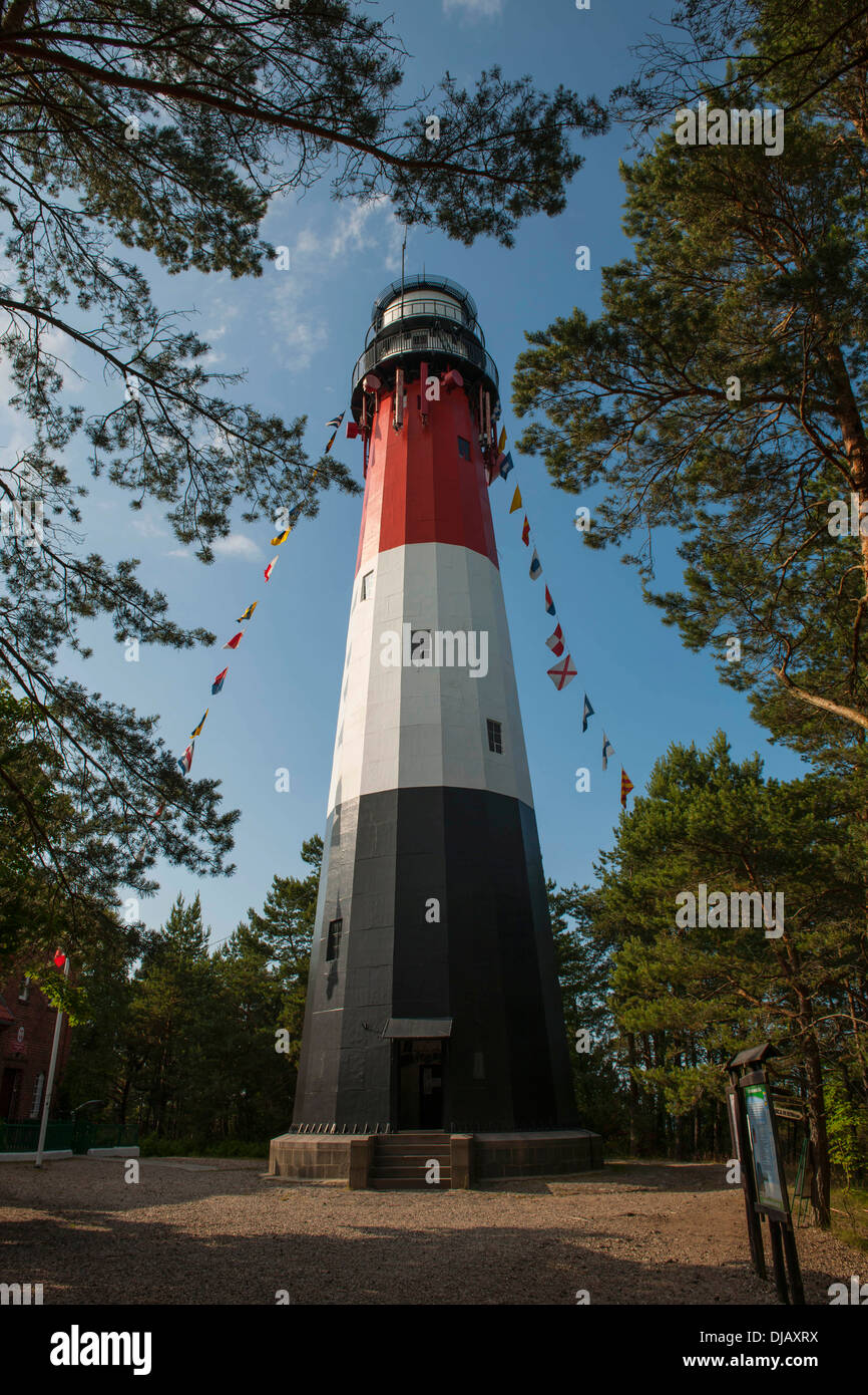 Leuchtturm in der Nähe von Ulinia, Westpommern oder Region Pomorskie, Polen Stockfoto