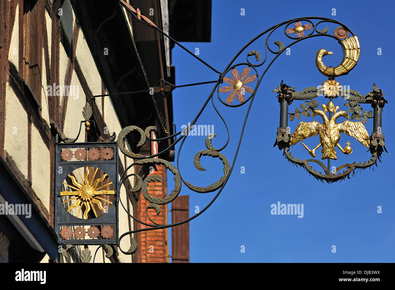 Alte Schilder, Gästehaus "der Goldene Adler", Bad Windsheim, Middle Franconia, Bayern, Deutschland Stockfoto