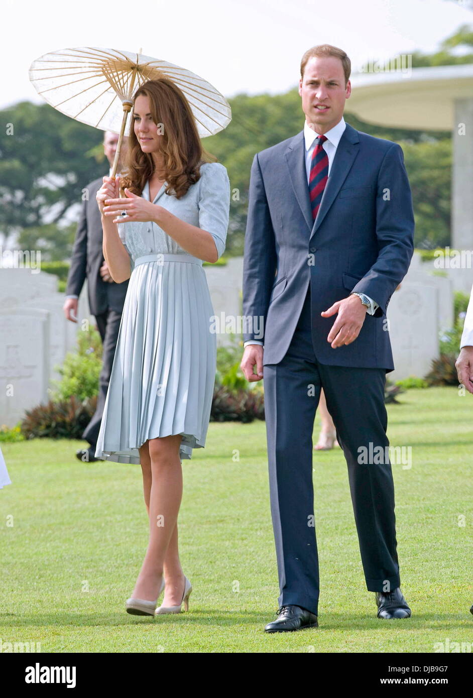 Catherine, Herzogin von Cambridge besuchen aka Kate Middleton und Prinz William, Duke of Cambridge Besuch das Kranji Kriegsdenkmal am letzten Tag ihrer offiziellen nach Singapur Singapur - 12.09.12 Stockfoto