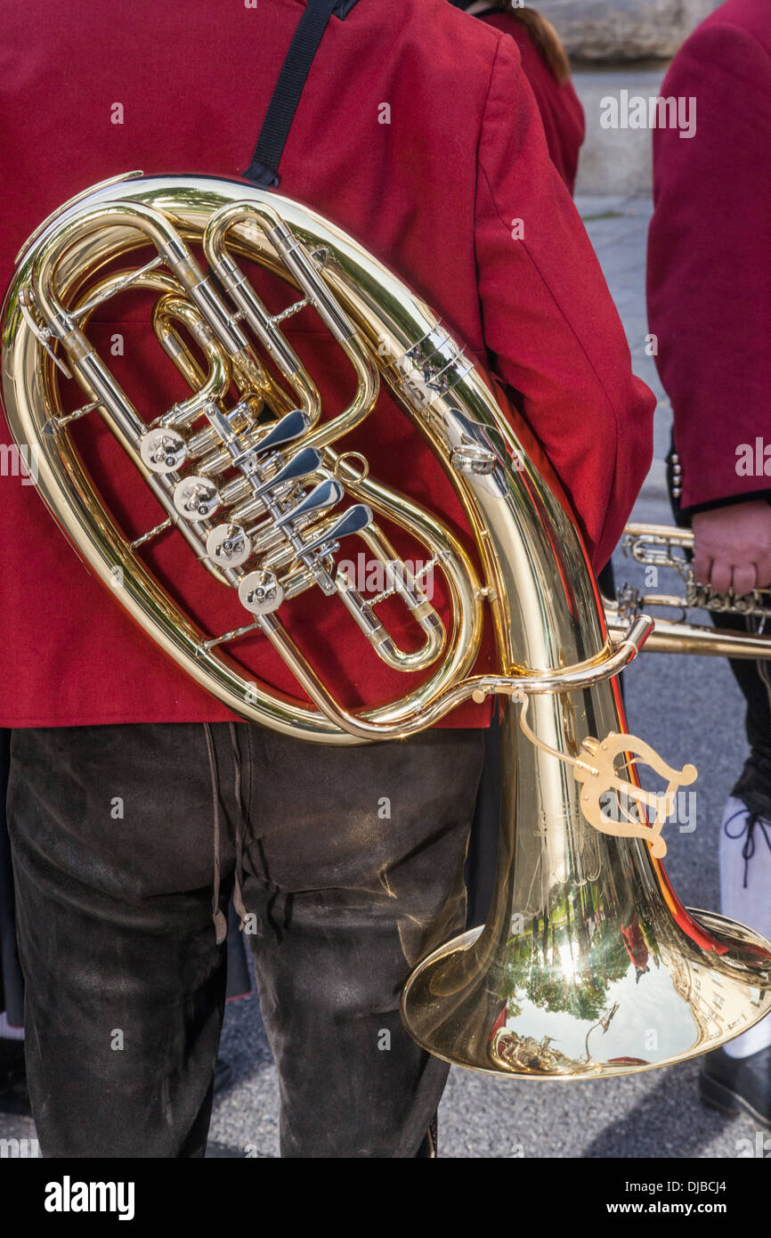 Deutschland, Bayern, München, Oktoberfest-Parade, Messing Musikinstrument Stockfoto