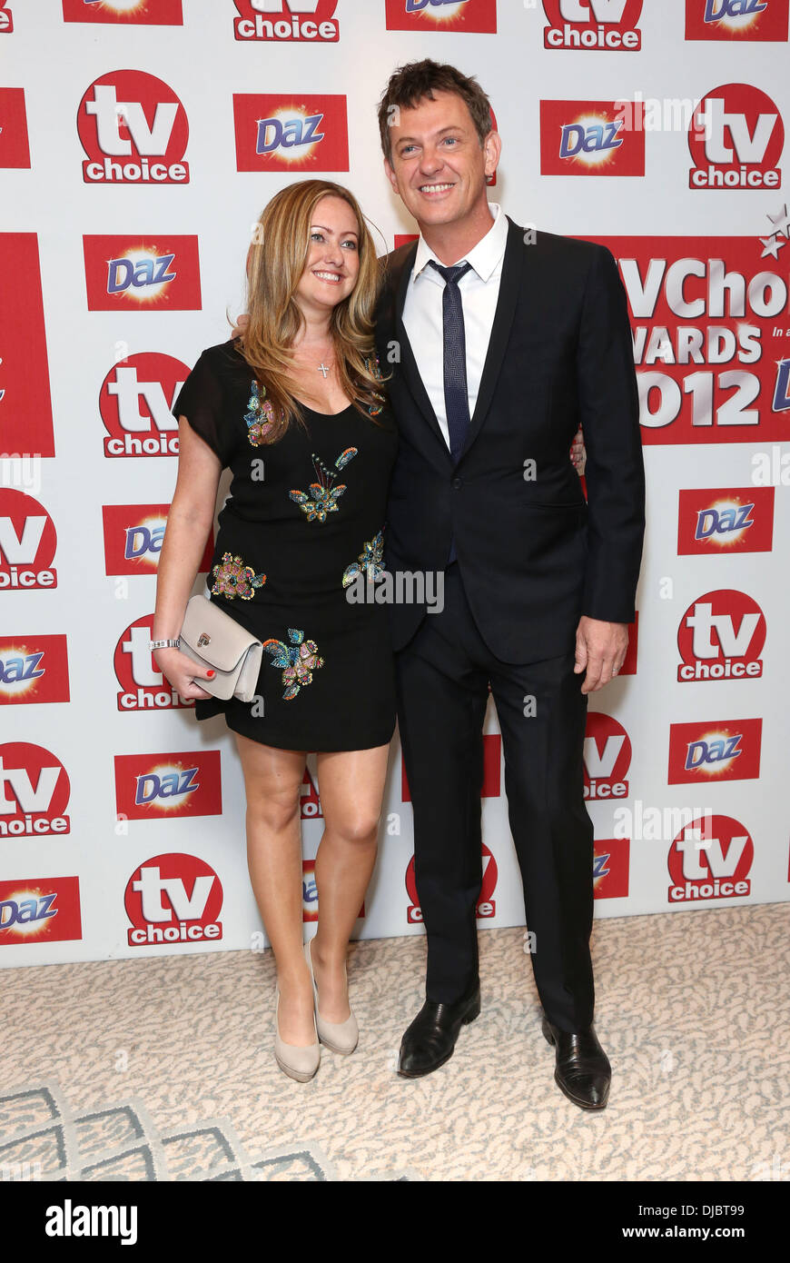 Matthew Wright und Frau die TVChoice Awards 2012 statt im Dorchester Hotel - Ankunft London, England - 10.09.12 Stockfoto