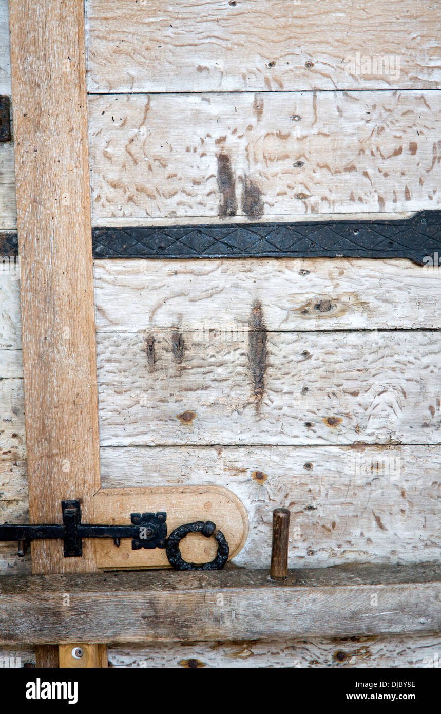 Schwarzer Hund von Bungay Klaue markiert Holy Trinity Kirche, Blythburgh, Suffolk, England Stockfoto
