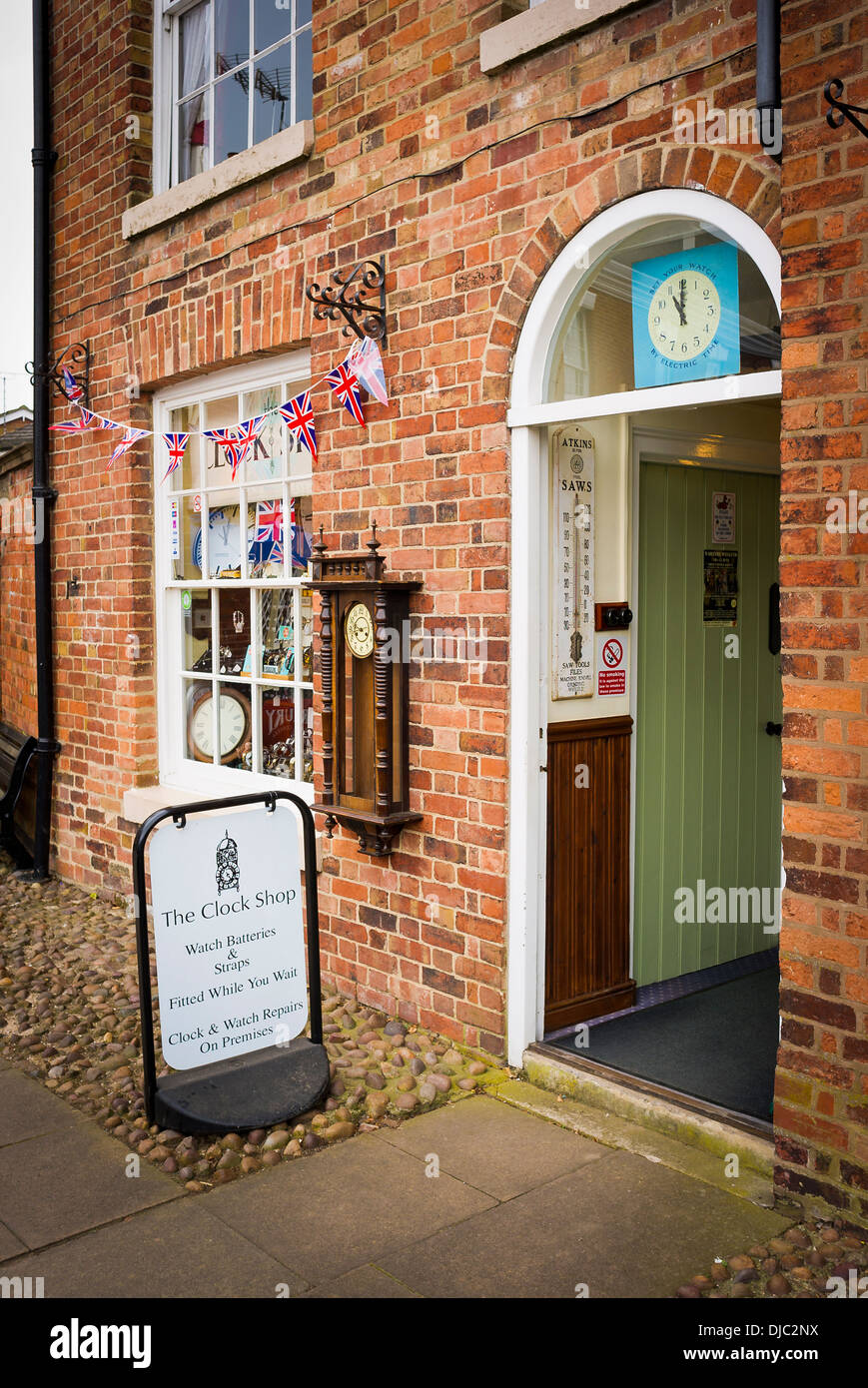 Uhr-Shop in Market Bosworth Stadt Leicestershire UK Stockfoto